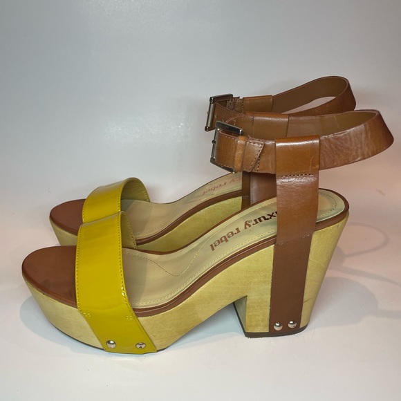 Women Platform Faux wood heels open toe with buckle size 38.5 Macy’s brand - Picture 6 of 10